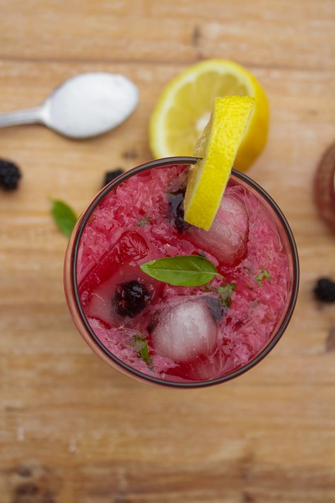 Blackberry Basil Lemonade Recipe Basil Lemonade Recipe, Lemonade Beyonce, Strawberry Basil Lemonade, Flavored Lemonade, Basil Lemonade, Tasty Drinks, Summertime Drinks, Cowgirl Magazine, Lemonade Recipe