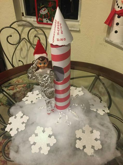 Elf the astronaut Elf On The Shelf Rocket Ship, Elf Astronaut, Elf Goodbye Ideas, Elf Farewell, Elf Shenanigans, Elf Christmas Decorations, Elf Shelf, Shelf Elf, Elf Magic