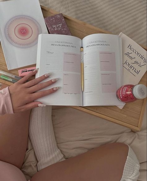 Journaling aesthetic journaling vibes that girl To Do List Notebook, Calendar Organization, Life Vision Board, Schedule Planner, Writing Therapy, Healthy Girl, Healthy Lifestyle Inspiration, Pink Girly Things, Study Motivation