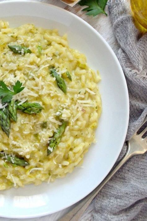 Gordon Ramsay Parmesan Risotto Risotto Parmesan, Easy Risotto, Risotto Recipes Easy, Parmesan Risotto, Olive Oil Recipes, Risotto Rice, Lemon Olive Oil, Risotto Recipes, Super Easy Recipes