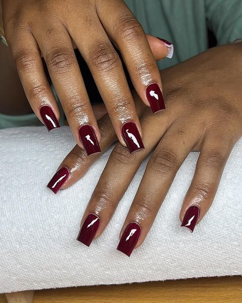 Obsessed EVERYDAY 🍷 #nails #nailsnailsnails Plain Red Nails Acrylic, Burgundy Nails Black Women, Burgundy Nails Square, Short Burgundy Nail Ideas, Wine Red Nails Acrylic, Dark Red Toe Nails, Burgundy Square Nails, Blood Red Nails Design, Dark Red Square Nails