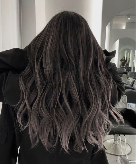 Black Hair Balayage, Korean Hair Color, Hair Color Underneath, Ash Hair Color, Black Hair Dye, Brown Hair Inspo, Hair Color Streaks, Hair Streaks, Dye Ideas