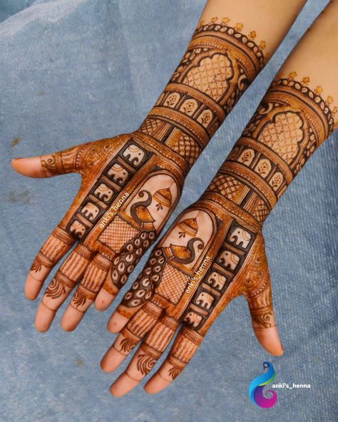 Basic, simple traditional creation for siders! Discover the intricate beauty of mehendi with our range of bookings that cater to all styles and occasions. DM now to book your spot or inquire about our services!" #mehendi #hennadesign #PeacockMehendi #designoftheday #photography #traditionalmehendi #creative #artistsoninstagram #pune #punehennartist #punemehendiartist Mehndi Design Unique Front Hand, Mehndi Full Design, Traditional Mehendi Front Hand, Back Said Mehndi Design, Traditional Mehndi Design, Backhand Mehndi Designs Latest, Siders Mehndi Design, Designer Mehendi Designs Unique, Fancy Mehandi Designs