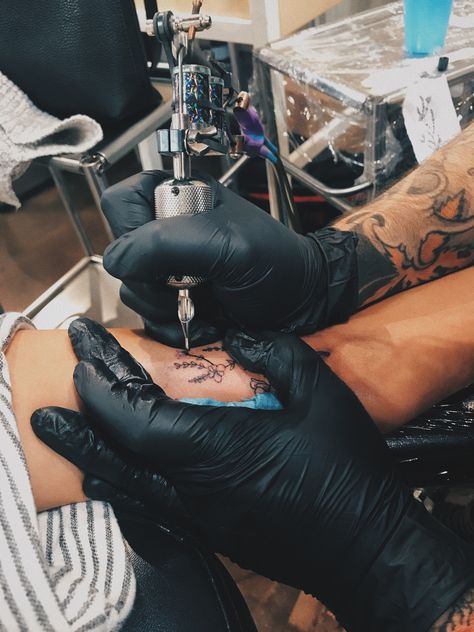 tattoo Aesthetic Tattoo Artist, Getting Tattoos Aesthetic, Getting A Tattoo Aesthetic, Tattoo Vision Board, Getting Tattooed Aesthetic, Tattooing Aesthetic, Coffin Tattoos, Coffin Tattoo, Getting Tattooed