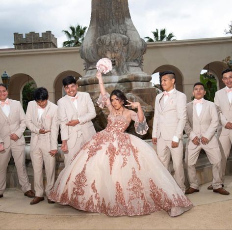 Quince Chambelanes Outfits Rose Gold, 15 Dresses Quinceanera Pink And Gold, Champagne And Blush Quinceanera Theme, Pink Quince Suits, Pink Rose Gold Quince Dress, Quince Second Outfit, Blush 15 Quinceanera Dresses, Rose Gold Quinceanera Chambelanes, Quiencera Dresses Rose Gold