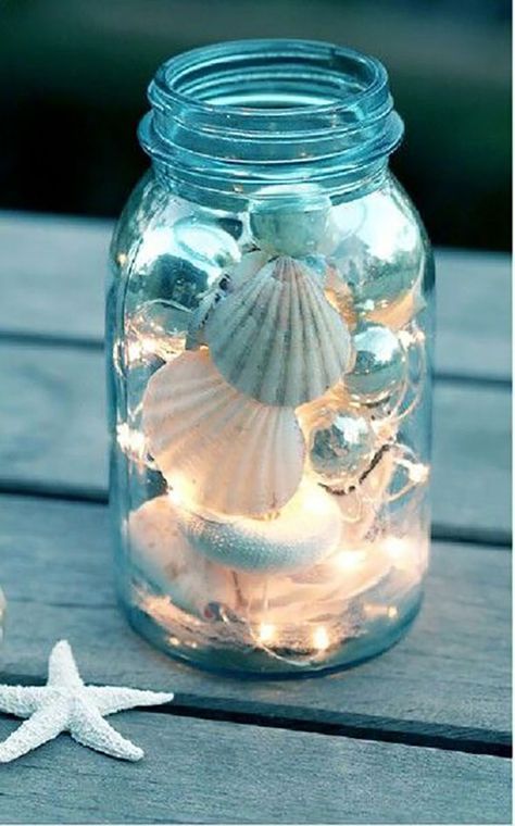 Mason Jar Cozy, Cottagecore Kitchen, Beach Room Decor, Deco Marine, Beach Bathroom Decor, Dekor Diy, Beach Room, Shell Crafts Diy, Beach Theme Decor