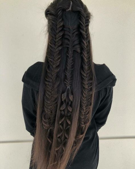 My Girl Is Graduating Today And She Wanted Me To Style Her Hair For Her Graduation She Loves It And So Do I Fantasy Hair Styles, Fantasy Braids, Highlights Braids, Hair Shine Spray, Elf Hair, Celtic Hair, Viking Hair, Fantasy Hair, Beautiful Wigs