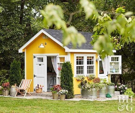 Craving a space to call your own? Create a one-of-a-kind she shed designed with both function and fashion in mind. White Shed, She Shed Designs, Shed Playhouse, Shed Decor, Build A Playhouse, Backyard Sheds, Backyard Shed, Potting Sheds, Decor 2024