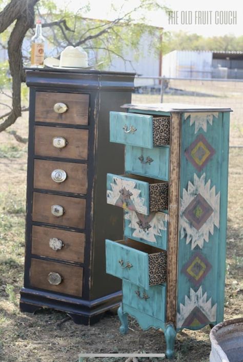 Western Painted Dressers, Western Dresser Makeover, Diy Western Furniture, Western Painted Furniture, Western Dresser Furniture, Western Vanity Ideas, Western Furniture Ranch Style, Western Diy Decor, Western Jewelry Box