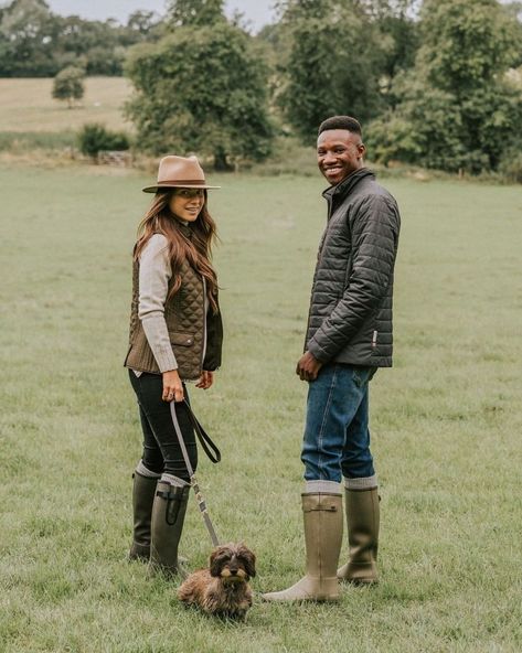 Country Walk Outfit, Sloane Style, Barbour Boots, Walk Outfit, Hunter Boots Outfit, Country Outfit, Barbour Women, Country Walk, Country Lifestyle