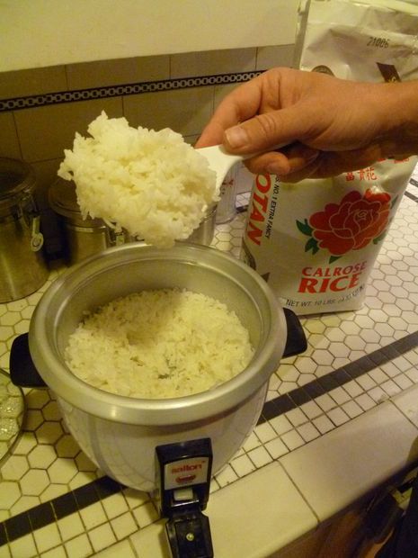 Cuckoo Rice Cooker, Make Sticky Rice, Calrose Rice, Rice Maker, Sweet Sticky Rice, Rice Cooker Recipes, Mango Sticky Rice, Perfect Rice, Arroz Frito