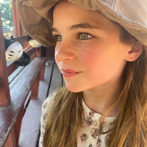 Raegan Revord Biography, Age, Height, Family, Net Worth & Images Raegan Revord, Missy Cooper, Mckenna Grace, American Children, Child Actresses, Child Actors, Family Drama, Year 2, Fav Celebs