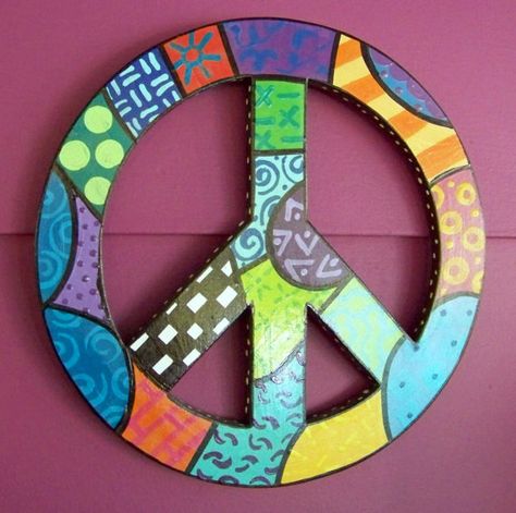 Funky Wood PEACE Sign Cut Out  Handpainted by flyingwomandesigns Peace Activities, Wood Peace Sign, Woodstock Style, Peace Wreath, Peace Poles, Peace Pictures, Peace Painting, Hippy Art, Peace Pole