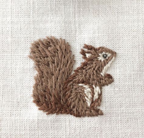 Embroidered French Knot, Hand Embroidered Animals, Tiny Animal Embroidery, Embroidery Forest Animals, Woodland Creature Embroidery, Squirrel Embroidery Pattern, Forest Animal Embroidery, Woodland Embroidery Designs, Embroidered Animals Simple