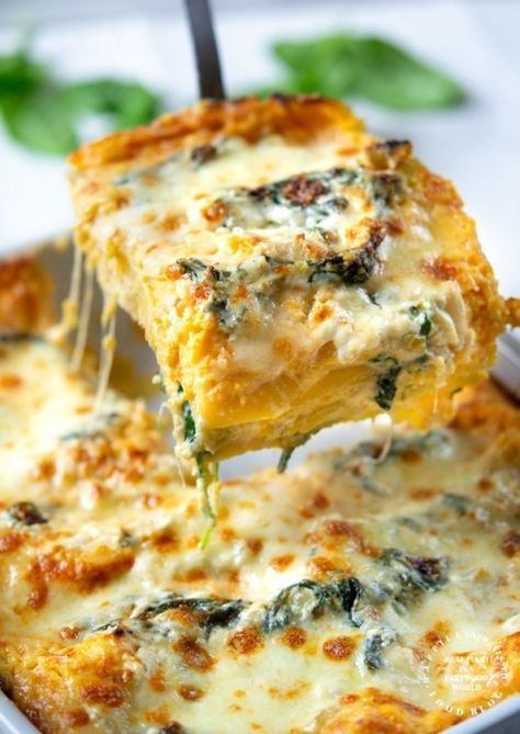 Butternut Squash And Spinach Lasagna, Butternut Squash And Spinach, Lasagna Vegetarian, Butternut Squash Spinach, Squash Lasagna, Butternut Squash Lasagna, Butternut Squash Puree, Squash Puree, Vegetarian Lasagna