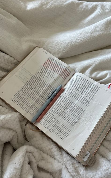 Nightly Bible Reading, Bible Study Aesthetic, Reading Bible, Holy Girl, Winter Arc, Devotional Reading, Bible Journal Notes, Reading The Bible, Our Father In Heaven