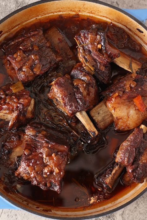 Short Rib Recipes Oven, Braised Beef Short Ribs Recipe, Ribs Recipe Oven, Braised Beef Recipes, Braised Short Ribs Recipe, Beef Ribs Recipe, Beef Short Rib Recipes, Oxtail Recipes, Beef Barley