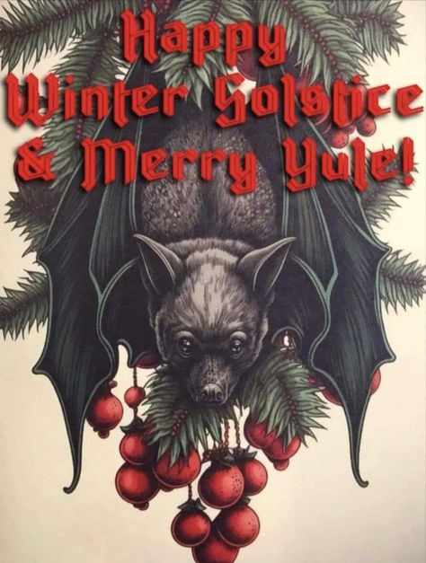 Yule Traditions, Solstice Art, Yule Tide, Yule Crafts, Pagan Christmas, Pagan Yule, Happy Winter Solstice, Goth Christmas, Witch Pictures