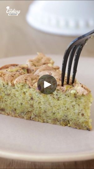 The Cooking Foodie, Pistachio Cake Recipe, Chocolate Cream Cake, Passover Desserts, Flourless Cake, Pistachio Cake, Muffin Cake, Gluten Free Cake, Cake Icing