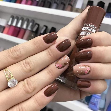 Trendy Fall Color Nails For Your Perfect Mani ★ See more: https://naildesignsjournal.com/trendy-fall-color-nails-designs/ #nails Brown Nail Art, Brown Nail Polish, Brown Nail, Kutek Disney, Brown Nails Design, Toe Nail Color, Squoval Nails, Square Nail Designs, Fall Nail Colors