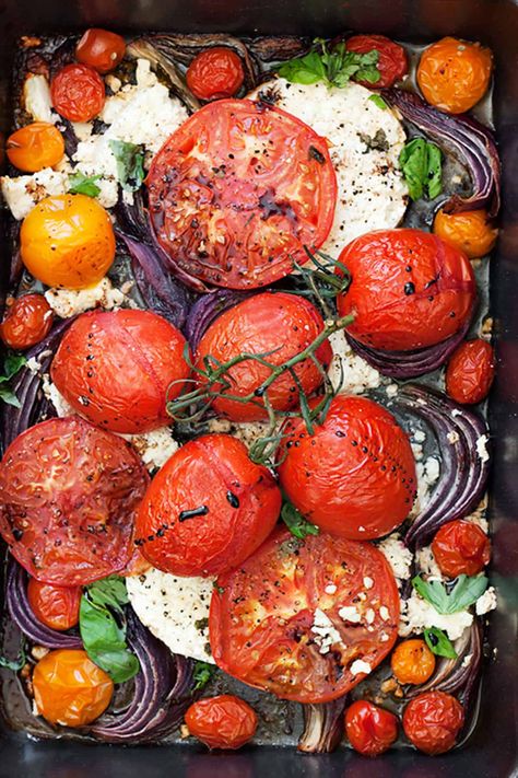 Roasted Tomatoes And Feta, Tomato Side Dish, Tomato Side Dishes, Kale Feta, Tomatoes And Feta, Feta Cheese Recipes, Vegan Feta Cheese, Fresh Tomato Recipes, Fresh Salad Recipes