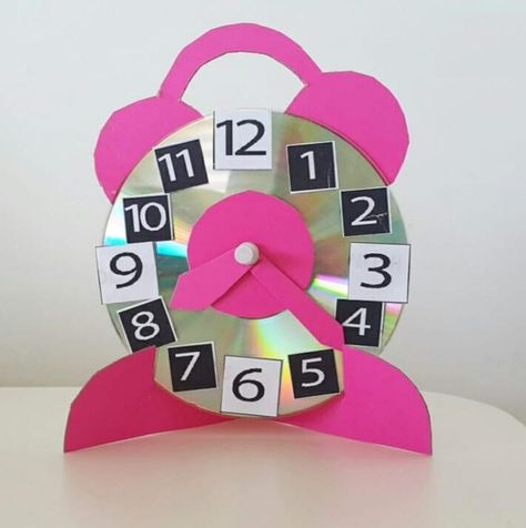 Telling Time Activities | DIY Learning Clock for Kids Clocks Diy Crafts, Telling Time Activities, Learning Clock, Clock Craft, Making Wooden Toys, Homeschool Crafts, Cd Crafts, Clock For Kids, Time Activities