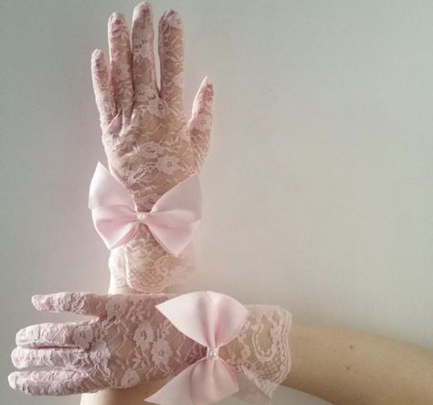 Vintage Doll Aesthetic Outfits, Pink Royalcore Aesthetic, White Princess Aesthetic, Bottom Castiel, Princess Gloves Aesthetic, Pink Fairy Accessories, Pink Satin Gloves, Princess Energy, Princess Gloves