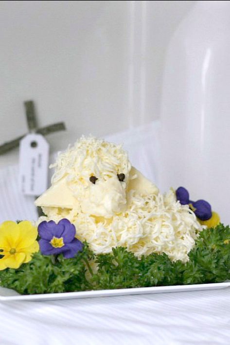 Easter Butter Lamb - Grateful Prayer | Thankful Heart Easter Sunday Desserts, Butter Sculpture, Butter Lamb, Graham Cracker House, Easter Dinner Table, Coconut Buttercream, Easter Party Food, Grateful Prayer, Easy Holidays Crafts