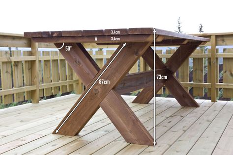 Roger's Hytteside Kitchen Table With Bench, Outdoor Dining Table Diy, Rustic Kitchen Table, Table With Bench, Diy Picnic Table, Rustic Kitchen Tables, Picnic Table Plans, Kitchen Table Bench, Wood Table Diy