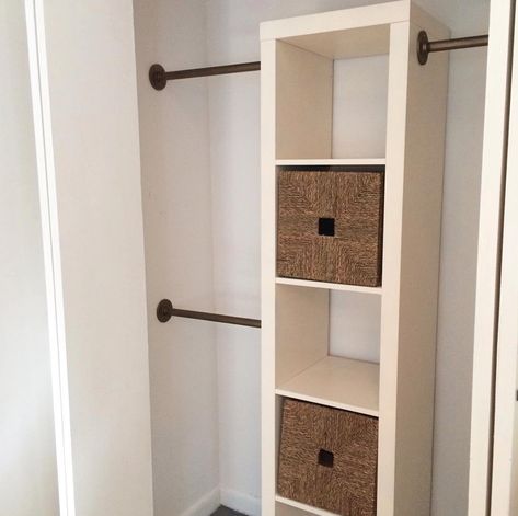 Ikea Closets, Ikea Closet Hack, Små Rum Lidt Plads, Closet Ikea, Ikea Closet, Closet Hacks, Closet Remodel, Ikea Cabinets, Interior Room