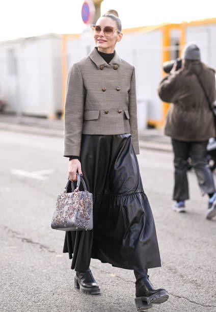 28,543 Olivia Palermo Photos & High Res Pictures - Getty Images Olivia Palermo Style Winter, Olivia Palermo Winter, Olivia Palermo Street Style, Guys In Skirts, Dior Boots, Estilo Olivia Palermo, Olivia Palermo Style, Milan Fashion Weeks, Olivia Palermo