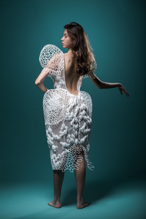 3d Printing Fashion, Fantastic Fashion, Stunning Nature, 3d Fashion, Printed Clothing, 3d Studio, Future Fashion, Architecture Fashion, Sustainable Materials