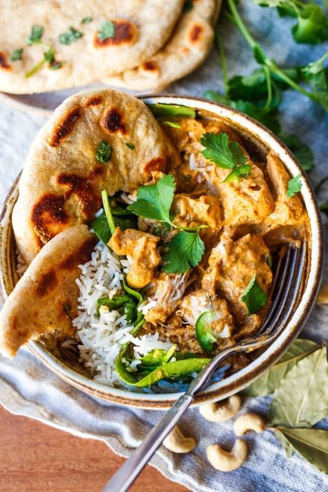 A simplified Indian classic, this Chicken Korma recipe is easy and lively with so much flavor! Tender chicken cooked in a luscious yogurt sauce with fragrant Indian spices. Garam Masala Curry, Korma Sauce, Chicken Korma Recipe, Korma Recipe, Chicken Korma, Appetizers Easy Finger Food, Yogurt Sauce, Cook Chicken Breast, Tender Chicken