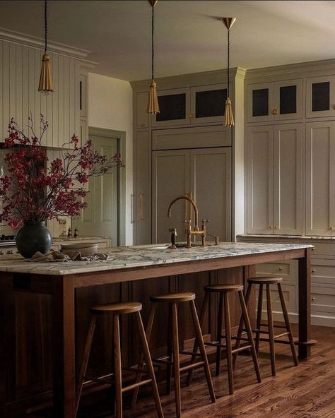 Modern Kitchen With Wood Floors, Haris Kenjar, Heidi Caillier, Farmhouse Kitchen Design, Modern Farmhouse Kitchens, Decoration Inspiration, Dream Kitchen, A Kitchen, Kitchen Inspirations