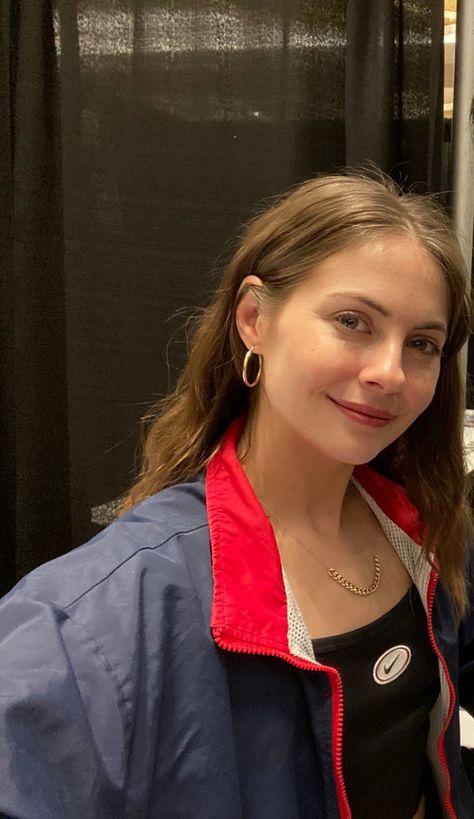 Alex Vlasic, Willa Holand, Holland Taylor, Willa Holland, Thea Queen, Mark Harmon, Fav Celebs, Beautiful Soul, Celebrity Crush