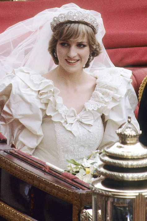 Royal Family Weddings, Princesa Margaret, Princesa Elizabeth, Princess Diana Wedding, Prins William, Prinz Charles, Princesa Real, Diana Wedding, The Princess Bride