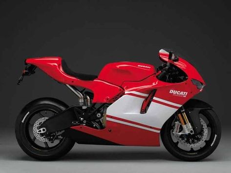 DUCATI DESMOSEDICI RR (2007-2009) Motorcycle Review | MCN Desmosedici Rr, Ducati Desmosedici Rr, New Ducati, Motogp Race, Motorcycle Tips, Custom Baggers, Italian Motorcycles, Ducati Motorcycles, Ducati Panigale