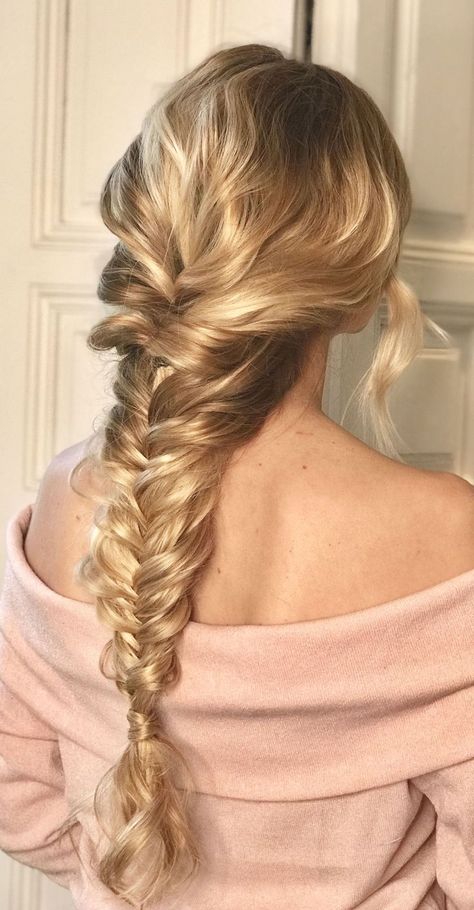 Formal Fishtail Braid, Fancy Braided Hairstyles Prom, Prom Hair Dos, Formal Braided Hairstyles, Bow Hairstyle, Hair Stylies, Long Blonde, Long Blonde Hair, Fish Tail Braid