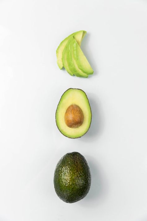 Avocado Photography, Avocado Design, Healthy Nutrition Plan, Fruit Photography, Proper Nutrition, Healthy Living Lifestyle, Nutrition Information, Healthy Nutrition, Best Diets