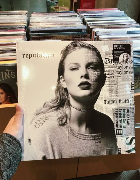 Taylor Swift Albums Vinyls, Taylor Swift Vinyl Reputation, Reputation Taylor Swift Vinyl, Reputation Vinyl Aesthetic, Taylor Vinyl Aesthetic, Vinyl Records Taylor Swift, Reputation Record, Reputation Taylor Swift Album Cover, Vinyls Taylor Swift