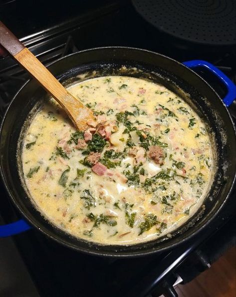 Weight Watchers Zuppa Toscana Soup, Olive Garden Soups Zuppa, Zupa Toscana Soup, Banana Bread 3 Ingredient, Copycat Olive Garden Zuppa Toscana, Soup Recipes Healthy Low Calories, Olive Garden Soup, Zuppa Toscana Soup Olive Garden, Zuppa Soup