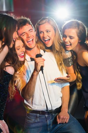 If you are looking to get your guests on their feet during your upcoming celebration, karaoke is one of the best ways to do so! Mohamed Bin Salman, Friends Singing, Karaoke Room, Singing Karaoke, Karaoke Party, Karaoke Songs, Happy Friends, Song List, Comedy Show