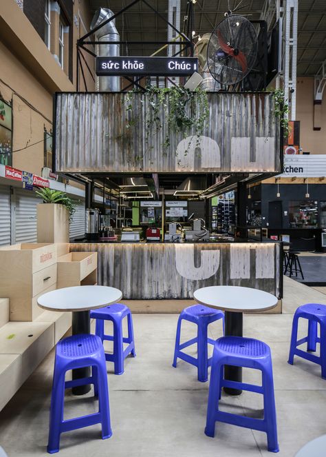 VIETNAM HI — balbek bureau Streetfood Restaurant Interior, Food Court Design, Street Food Design, Food Stall Design, Restaurant Design Inspiration, Food Park, Cafe Shop Design, Open Market, Traditional Market