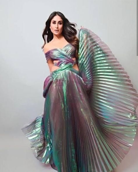 A gown made up of holographic organza, buy the fabric from our store now. Holographic Dress, Holographic Fashion, Met Gala Dresses, Cocktail Outfit, Fashion Week 2018, Kareena Kapoor Khan, Lakme Fashion Week, Kareena Kapoor, Gala Dresses