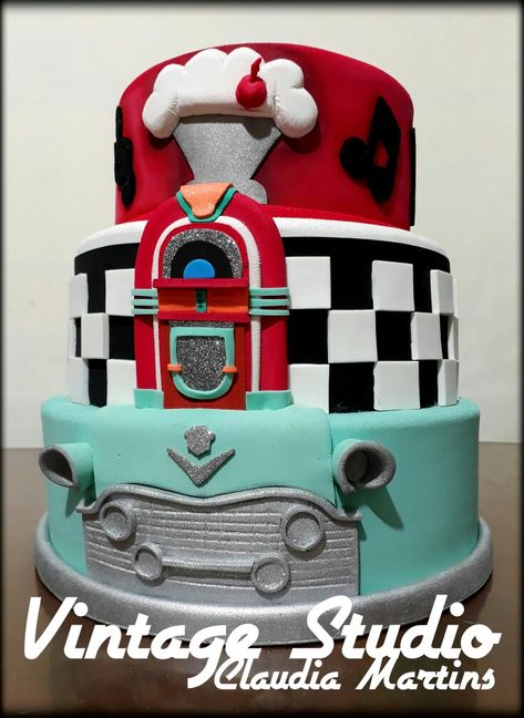 Sock Hop Birthday Cake, 50s Diner Cake, 50s Cake Theme, 1950s Birthday Cake, 50s Cake Ideas, 1950s Cake Ideas, 50s Themed Cake, 50s Birthday Cake, Grease Cake