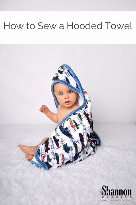 Baby Towels Hooded Diy, Bathrobe Pattern, Hooded Towel Tutorial, Baby Beach Towel, Baby Hooded Bath Towel, Baby Robes, Tutorial Sewing, Diy Towels, Boutique Business