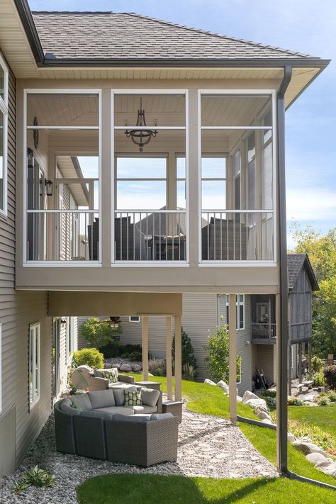 white window trim, white wooden beams, exterior addition, vaulted ceiling, three-season porch Screen Porch Addition, 3 Season Porch Ideas, Bohemian Twists, All Season Porch, Vault Ceiling, Four Season Sunroom, 3 Season Porch, Deck Remodel, Screened Porch Designs