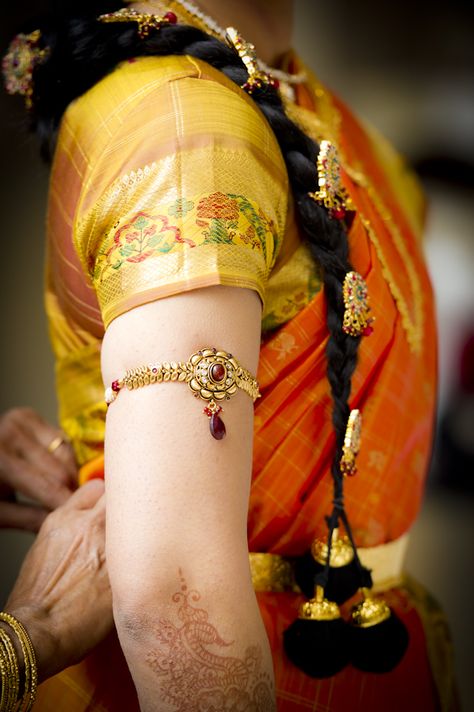 Traditional South Indian Wedding by MP Singh Photography | MaharaniWeddings.com Wedding Arms, Armlet Gold, Expect Nothing, Indian Bridal Jewellery, Arm Jewelry, Long Pearl Necklaces, Indian Bridal Wear, South Indian Jewellery, Pearl Jewelry Necklace