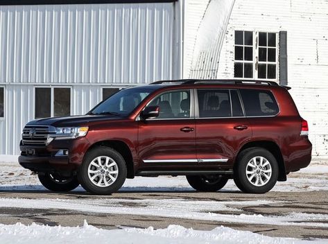 The 10 Best Toyota Land Cruiser Models of All-Time Land Cruiser Models, New Toyota Land Cruiser, Land Cruiser 70 Series, Living In Car, Land Cruiser 80, Car Craft, Boy Car, Car Projects, Luxury Suv