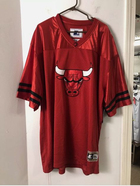 Streetwear Fashion Shorts, Led Zeppelin T Shirt, 2000s Clothes, Hippie Style Clothing, Fire Fits, Hip Hop Outfits, Men Fashion Casual Outfits, Chicago Bulls, Dream Clothes